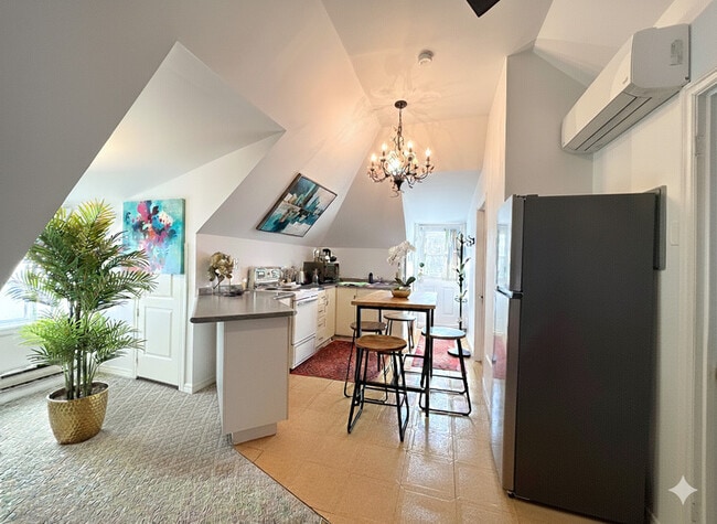 property at 74 Garfield Ave S