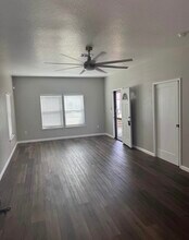 4741 Providence St in Houston, TX - Building Photo - Building Photo