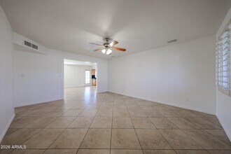 3015 W Bluefield Ave in Phoenix, AZ - Building Photo - Building Photo