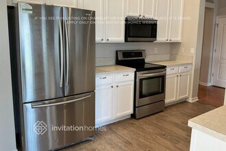 22851 Hawk Hill Loop in Land O Lakes, FL - Foto de edificio - Building Photo