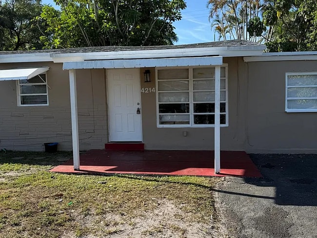 property at 4214 SW 49th Ct