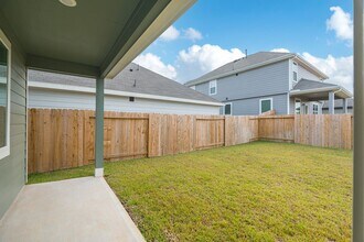 9219 Grace Rdg Dr in Willis, TX - Building Photo - Building Photo