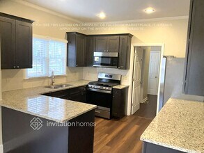 19808 Coachmans Trace in Cornelius, NC - Foto de edificio - Building Photo