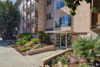 150 Haas Avenue in San Leandro, CA - Foto de edificio - Interior Photo