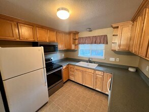 1052 I St in Sparks, NV - Building Photo - Building Photo