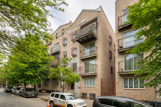 138 Middleton St in Brooklyn, NY - Building Photo - Building Photo