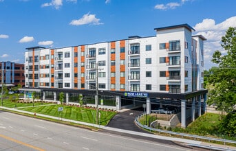 The Borden in Wethersfield, CT - Building Photo - Building Photo