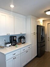 20 Marble St in Stoneham, MA - Building Photo - Building Photo