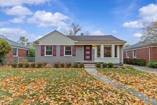 4516 Robinwood Ave in Royal Oak, MI - Building Photo - Building Photo