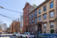 277 York St in Jersey City, NJ - Building Photo - Building Photo