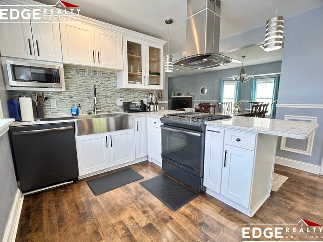 property at 59 Myrtle St