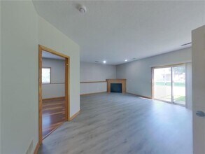 2739 Zumbrota Cir NE in Minneapolis, MN - Building Photo - Building Photo