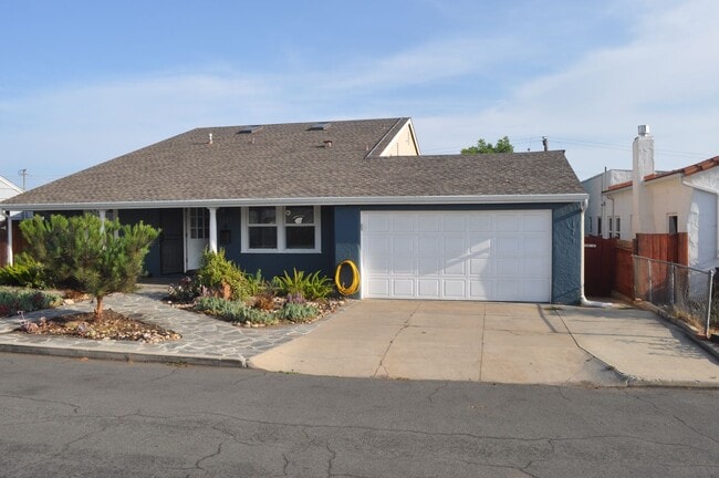 7337 W Point Ave in La Mesa, CA - Building Photo - Building Photo