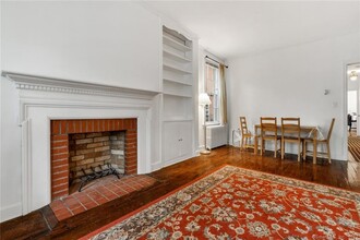 239 Bradley St in New Haven, CT - Building Photo - Building Photo