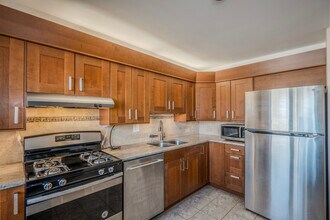 4225 N Keystone Ave in Chicago, IL - Building Photo - Building Photo