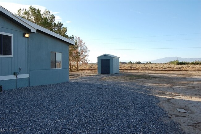 1591 Avellaneda St in Pahrump, NV - Building Photo - Building Photo