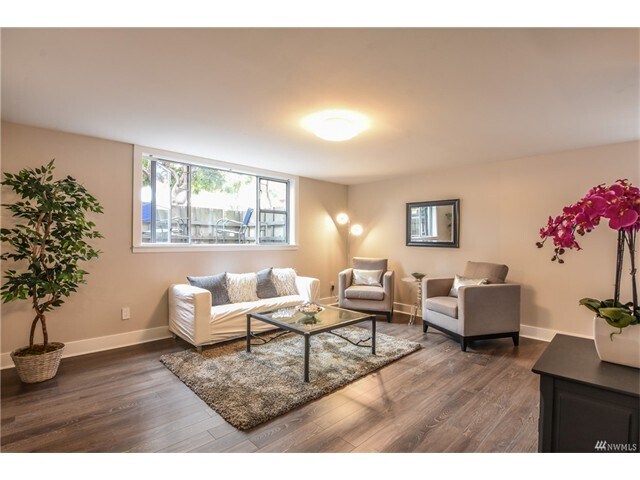 7300 Woodlawn Ave NE in Seattle, WA - Building Photo - Building Photo