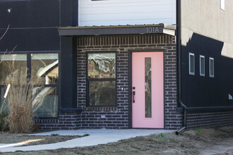 101 N Atlanta St in Owasso, OK - Building Photo - Building Photo