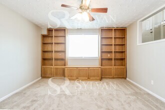 10 Whitewood Ct in Beech Grove, IN - Building Photo - Building Photo