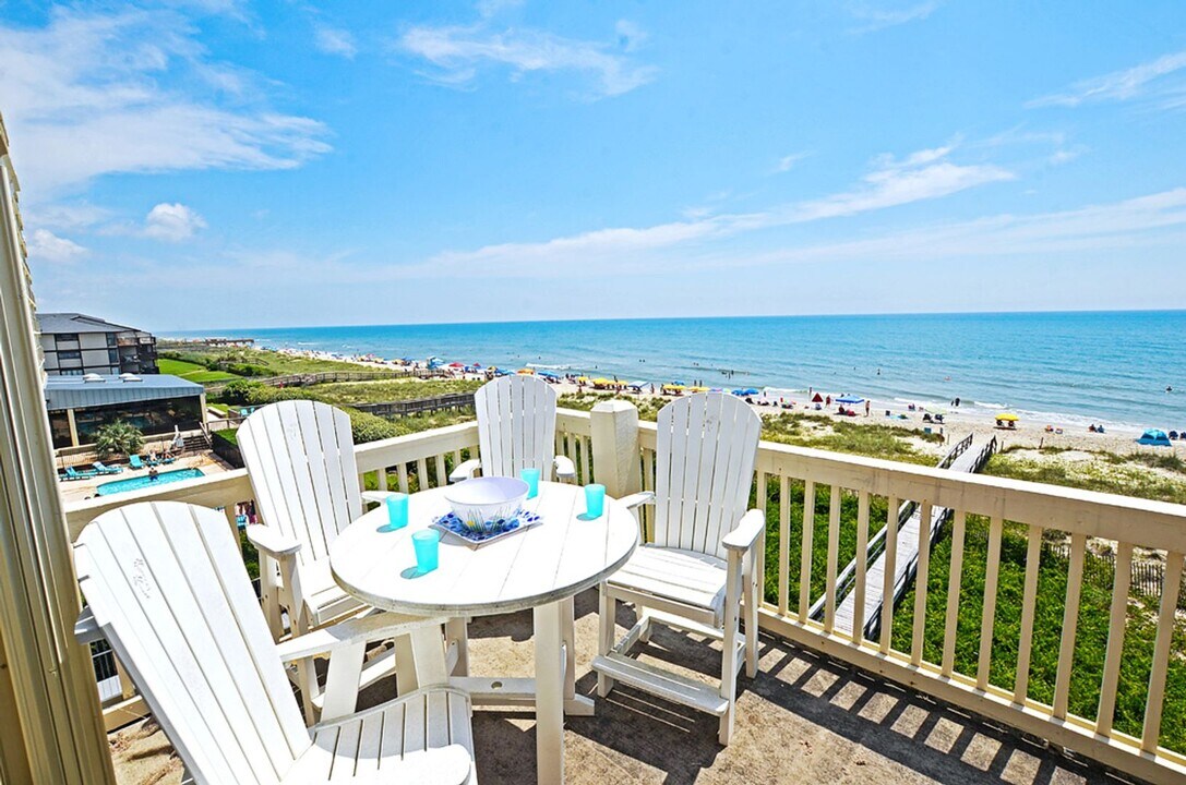 1411 Lake Park Blvd S-Unit -Salty Hammocks 7A in Carolina Beach, NC - Building Photo