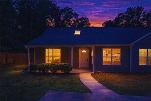 5141 Farm Pl Dr NE in Woodstock, GA - Building Photo