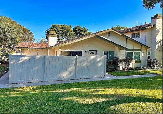 215 Countryhaven Rd in Encinitas, CA - Building Photo - Building Photo