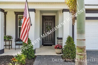 6713 Devesta Lp in Palmetto, FL - Building Photo - Building Photo