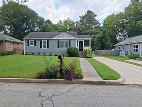 2224 Baker Terrace NW in Atlanta, GA - Building Photo - Building Photo