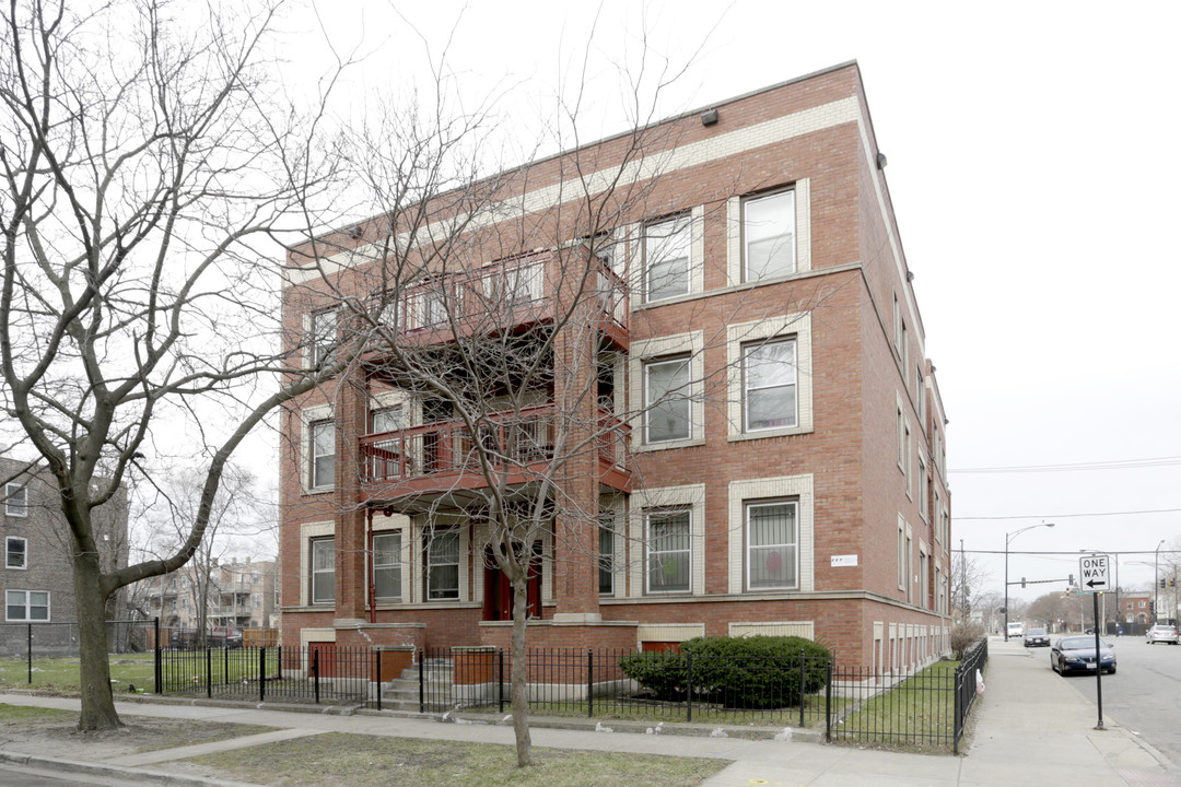 6400-6402 S Maryland Ave in Chicago, IL - Building Photo