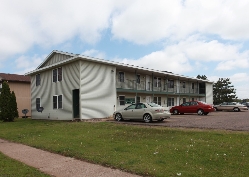 970 Hamilton Ave in Eau Claire, WI - Foto de edificio