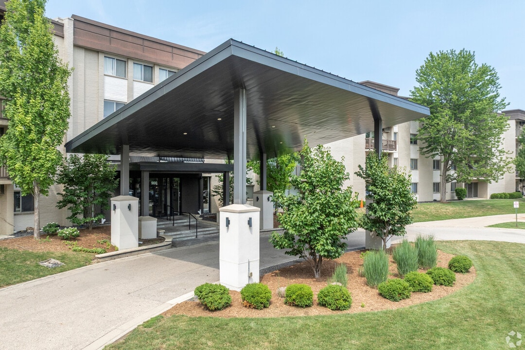 Stonebridge of Arlington Heights in Arlington Heights, IL - Foto de edificio