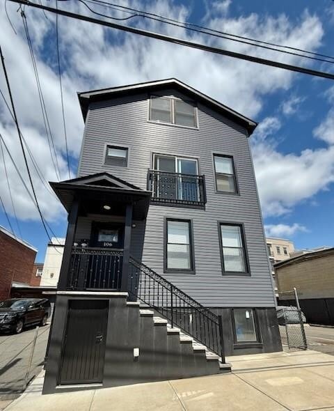 106 Jersey St in Harrison, NJ - Foto de edificio