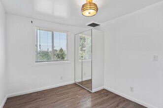 501 S Lorena St in Los Angeles, CA - Building Photo - Building Photo