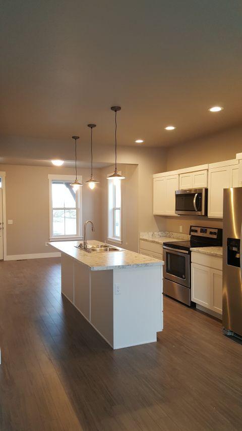 1901 Walter Creek Blvd in Billings, MT - Building Photo - Building Photo