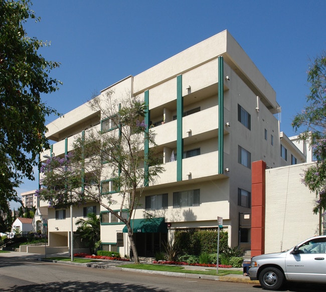 Beverly Almont Apartments Los Angeles, CA Apartments For Rent