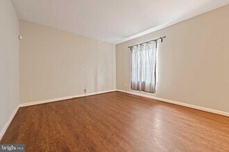 249 S Chester St in Baltimore, MD - Building Photo - Building Photo