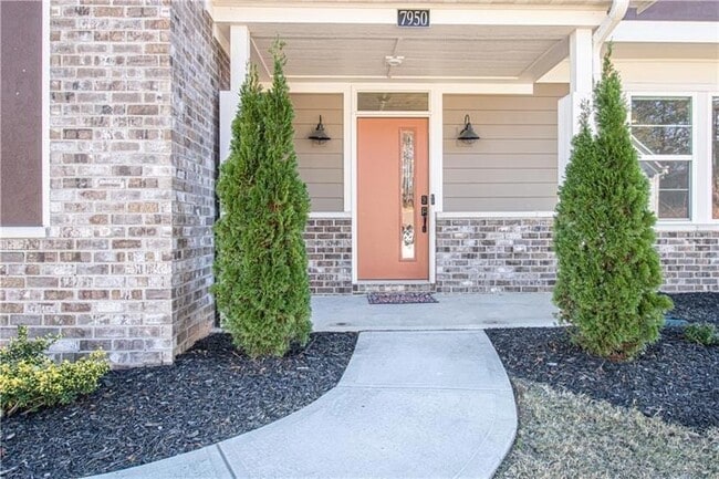 7950 Welch Mill in Ball Ground, GA - Foto de edificio - Building Photo