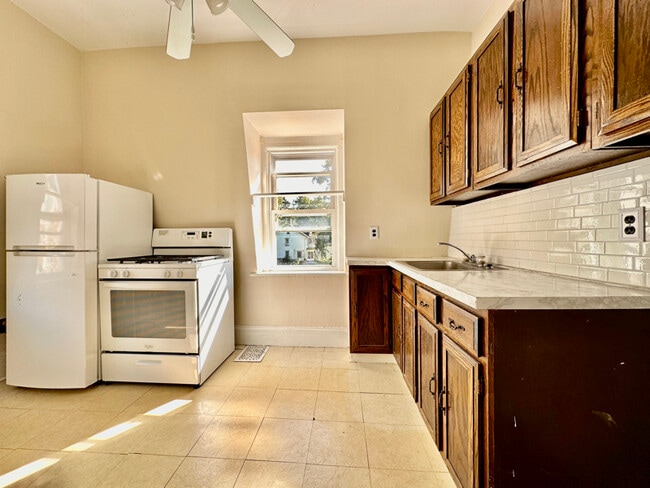 19 Main St in Irvington, NY - Building Photo - Building Photo