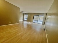 1750 Camino Palmero St, Unit 240 in Los Angeles, CA - Building Photo - Building Photo