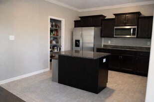 1554 Raven Rd in Clarksville, TN - Building Photo