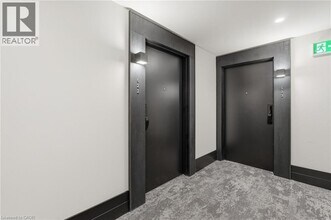 461 Green Rd in Hamilton, ON - Building Photo - Building Photo