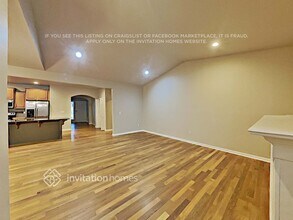 7811 164th St E in Puyallup, WA - Foto de edificio - Building Photo