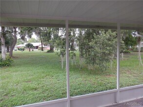 9513 E Village Green Cir in Inverness, FL - Building Photo - Building Photo