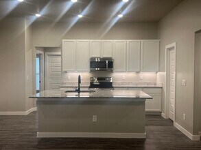 1711 141st St in Lubbock, TX - Building Photo - Building Photo