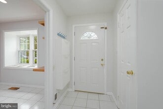 10280 Arizona Cir in Bethesda, MD - Building Photo - Building Photo