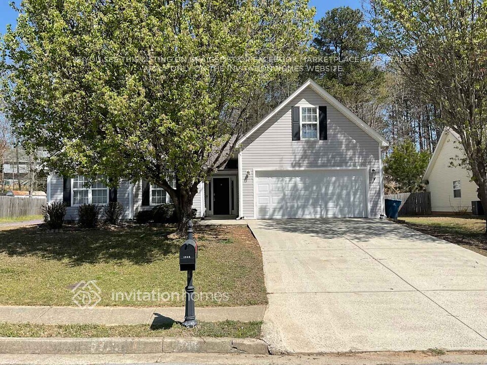 1645 Fort Mason Way in Dacula, GA - Building Photo