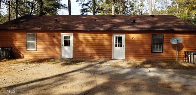 9245 Cedar Ridge Dr NW-Unit -A in Covington, GA - Building Photo - Building Photo