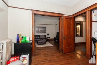 1043 W Dakin St in Chicago, IL - Building Photo - Building Photo