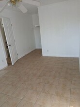 2601 Columbus St in Bakersfield, CA - Building Photo - Building Photo