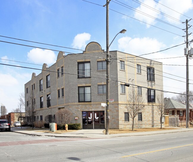 375 Royal York Rd